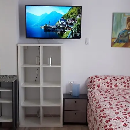 Relaxed * إِستيبونا